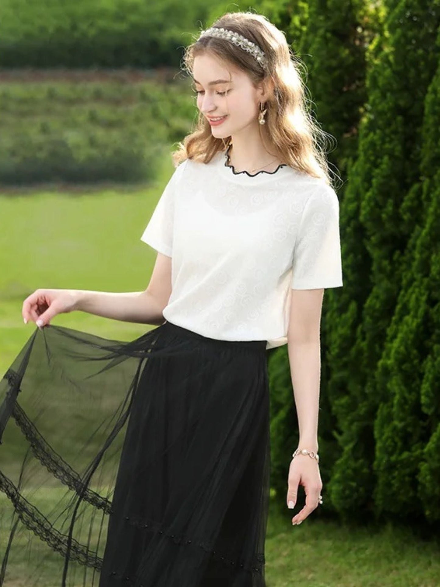 Short-Sleeve Embroidered Lace Blouse